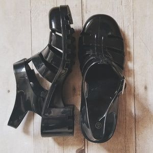 Chunky jelly sandals
